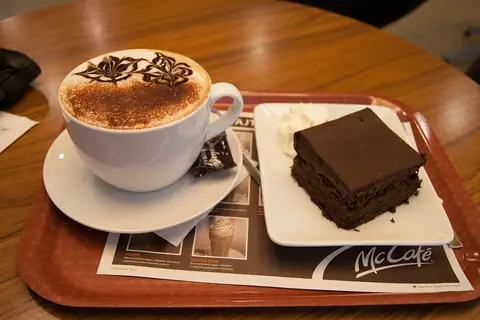Heriot Cakes photo 3